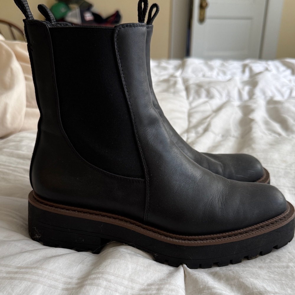 Sam Edelman Black Chelsea Boots